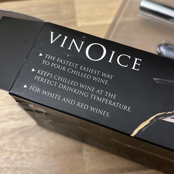 CORKPOPS VINOICE ⭐️ wine pourer &chill rod with extra cooling rod - Picture 4 of 8